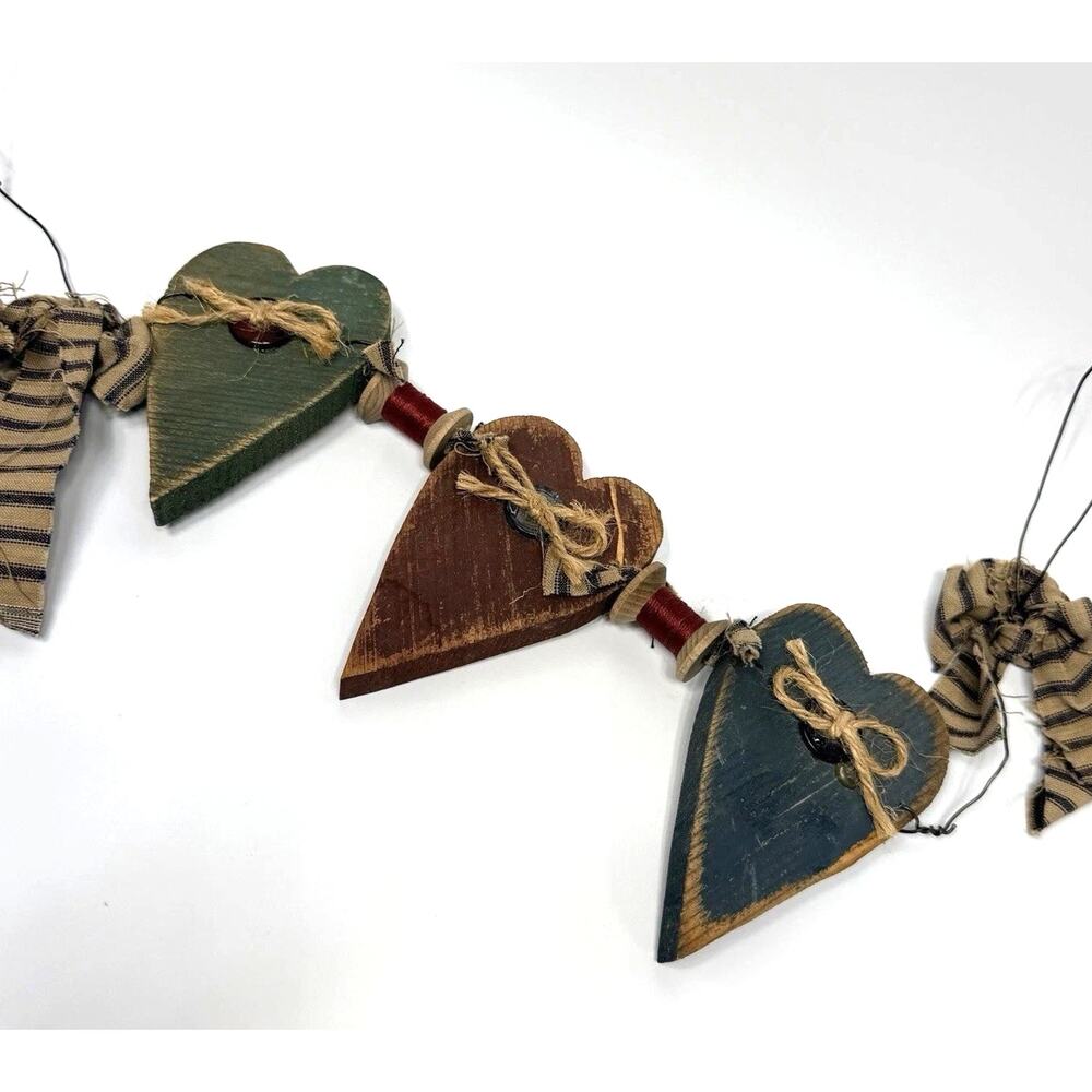 Handcrafted Primitive Rustic Style Wooden Heart Garland Decoration Country 16"